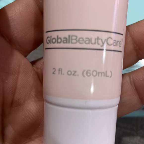 Global Beauty Care Smooth & Lift Collagen Cleanser & Serum Glowing Vit C cleanse - Picture 7 of 13